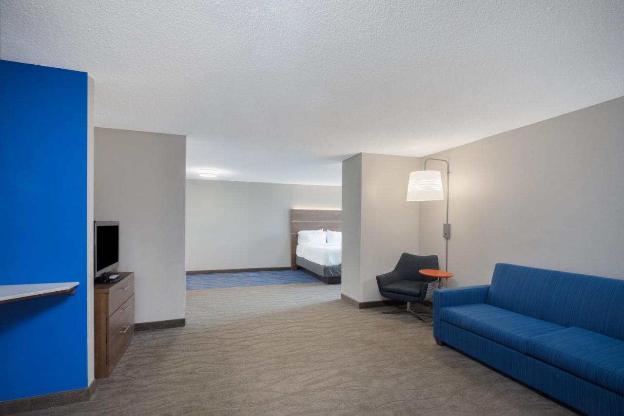 Holiday Inn Express Hotel & Suites Frankfort By Ihg Exterior foto